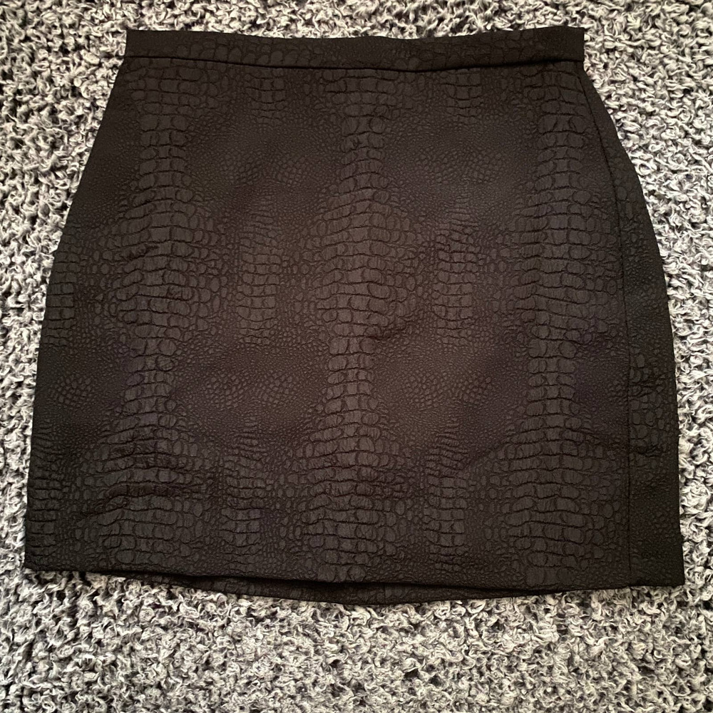 French Connection Textured Skirt Size 8